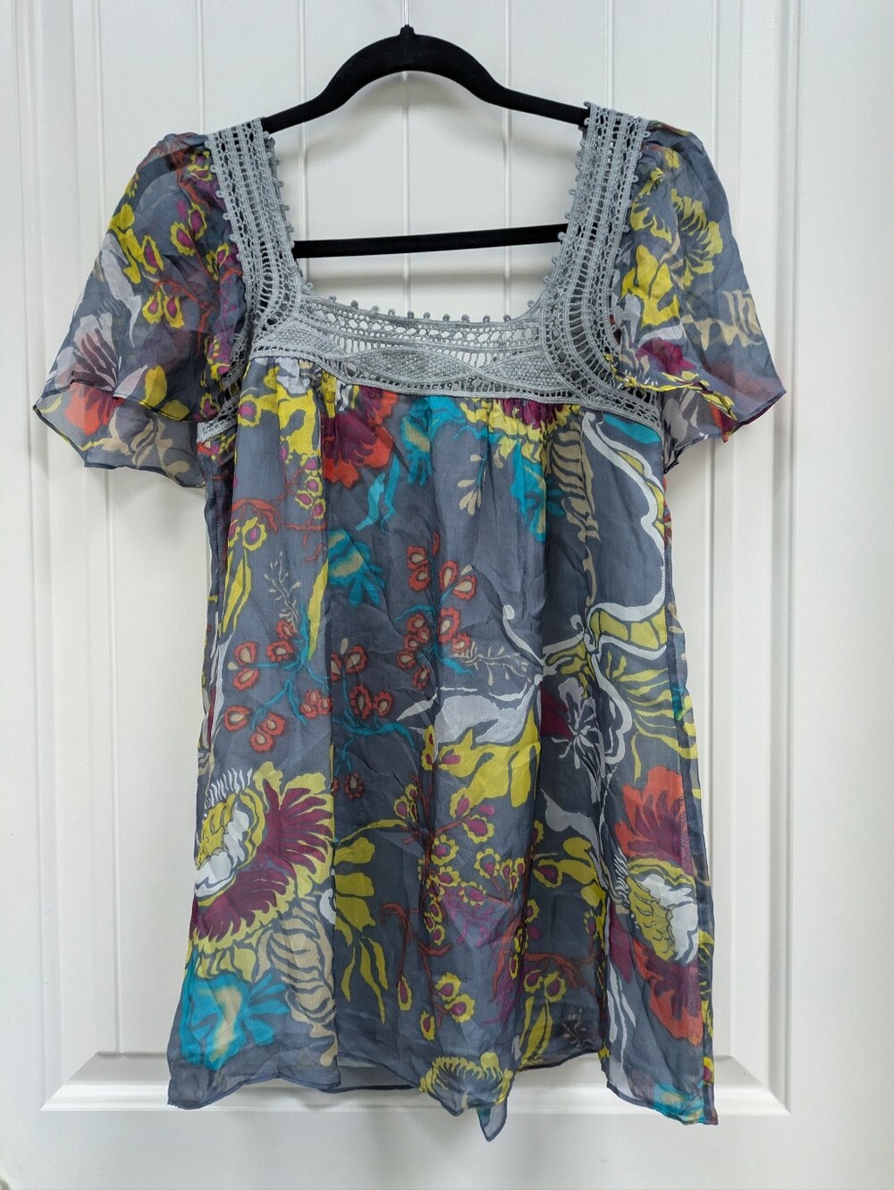 Chiffon Silk Floral With Crochet Detail Blouse - Anthropologie Brand Blue Tassel
